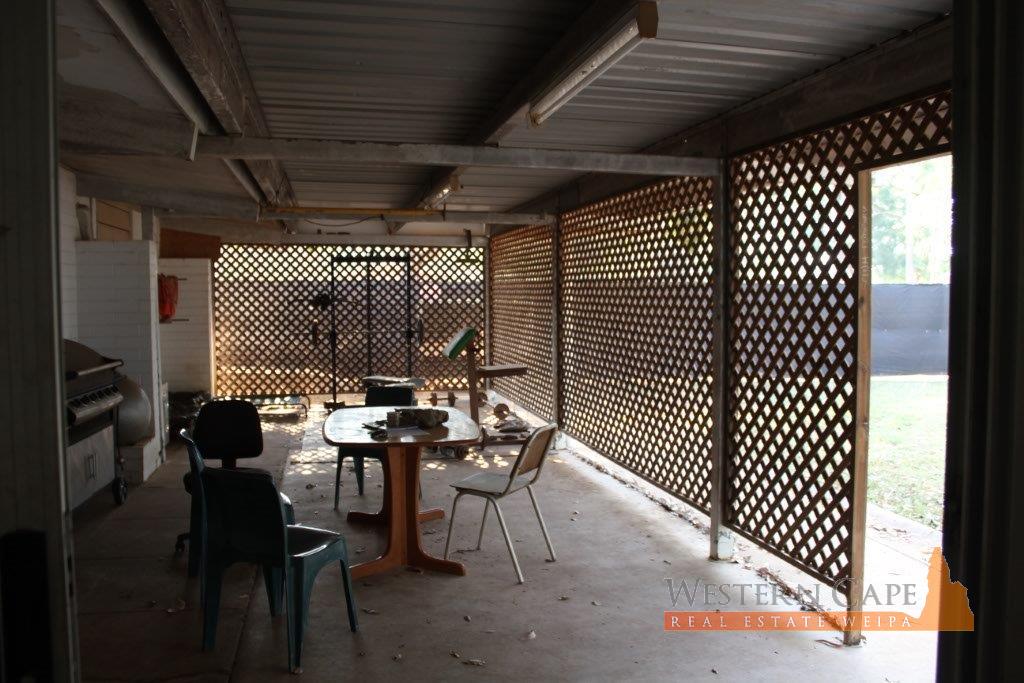 201412181621590.Outdoor Area.jpg?property_id=69